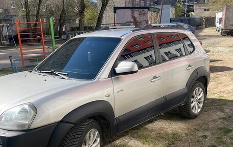 Hyundai Tucson III, 2005 год, 700 000 рублей, 2 фотография
