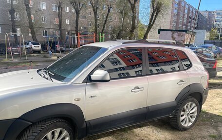 Hyundai Tucson III, 2005 год, 700 000 рублей, 3 фотография