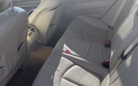 Mercedes-Benz E-Класс, 2003 год, 750 000 рублей, 9 фотография