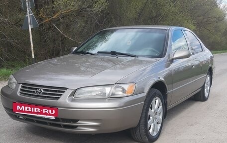 Toyota Camry, 1999 год, 640 000 рублей, 3 фотография