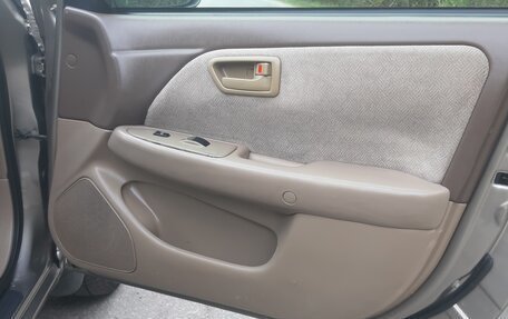 Toyota Camry, 1999 год, 640 000 рублей, 24 фотография
