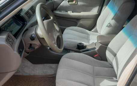 Toyota Camry, 1999 год, 640 000 рублей, 30 фотография