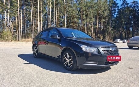 Chevrolet Cruze II, 2012 год, 620 000 рублей, 2 фотография