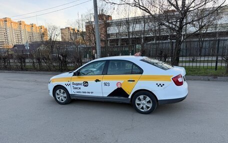 Skoda Rapid I, 2017 год, 800 000 рублей, 4 фотография