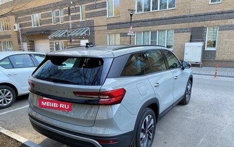 Skoda Kodiaq, 2025 год, 5 370 000 рублей, 5 фотография