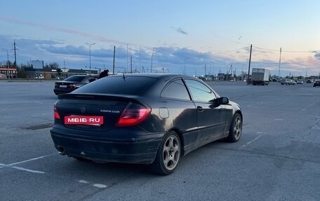 Mercedes-Benz C-Класс, 2003 год, 320 000 рублей, 6 фотография