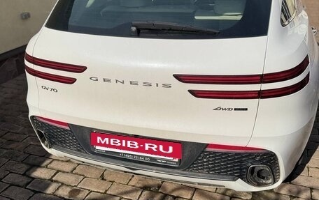 Genesis GV70, 2022 год, 5 500 000 рублей, 7 фотография