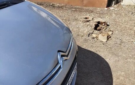 Citroen C4 Picasso II рестайлинг, 2018 год, 1 250 000 рублей, 8 фотография
