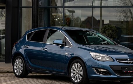 Opel Astra J, 2013 год, 995 000 рублей, 7 фотография