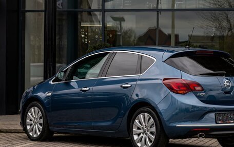 Opel Astra J, 2013 год, 995 000 рублей, 8 фотография
