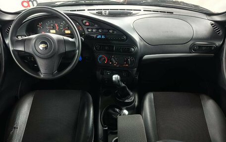 Chevrolet Niva I рестайлинг, 2016 год, 749 000 рублей, 9 фотография