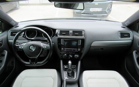 Volkswagen Jetta VI, 2016 год, 1 370 000 рублей, 18 фотография