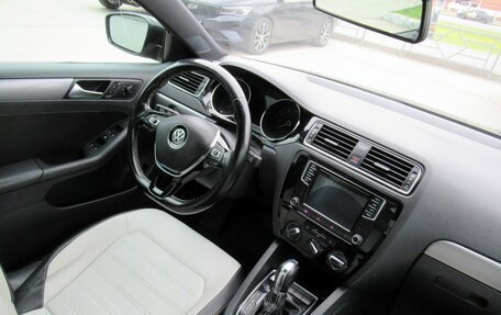Volkswagen Jetta VI, 2016 год, 1 370 000 рублей, 17 фотография