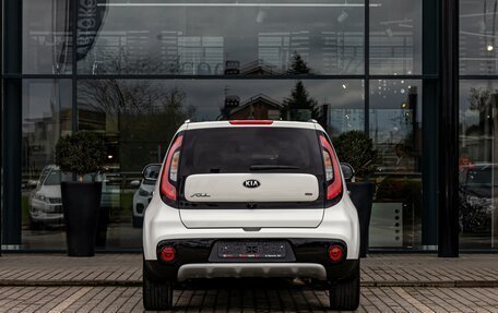 KIA Soul II рестайлинг, 2019 год, 1 495 000 рублей, 5 фотография