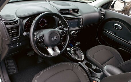 KIA Soul II рестайлинг, 2019 год, 1 495 000 рублей, 13 фотография