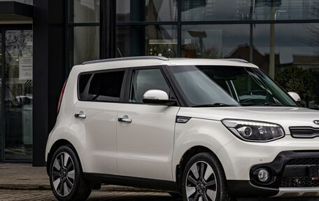 KIA Soul II рестайлинг, 2019 год, 1 495 000 рублей, 9 фотография
