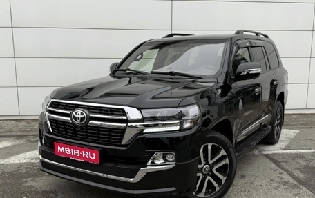 Toyota Land Cruiser 200, 2013 год, 4 200 000 рублей, 1 фотография