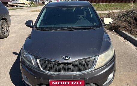 KIA Rio III рестайлинг, 2013 год, 740 000 рублей, 1 фотография