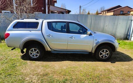 Mitsubishi L200 IV рестайлинг, 2012 год, 1 600 000 рублей, 1 фотография