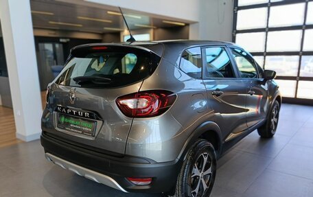 Renault Kaptur I рестайлинг, 2021 год, 1 779 000 рублей, 4 фотография