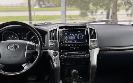 Toyota Land Cruiser 200, 2013 год, 4 200 000 рублей, 9 фотография