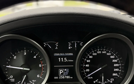 Toyota Land Cruiser 200, 2013 год, 4 200 000 рублей, 14 фотография