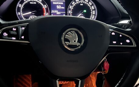 Skoda Superb III рестайлинг, 2018 год, 1 950 000 рублей, 11 фотография