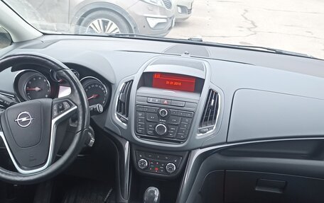 Opel Zafira C рестайлинг, 2013 год, 1 450 000 рублей, 9 фотография