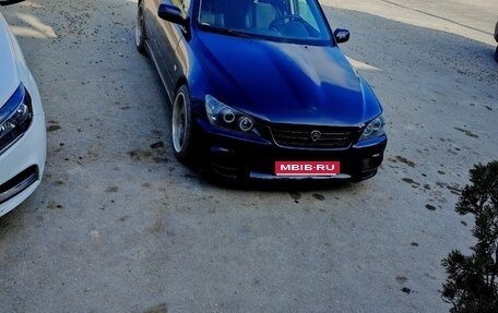 Lexus IS II рестайлинг 2, 2000 год, 950 000 рублей, 7 фотография