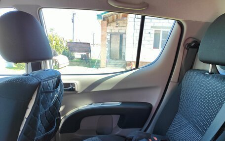 Mitsubishi L200 IV рестайлинг, 2012 год, 1 600 000 рублей, 8 фотография