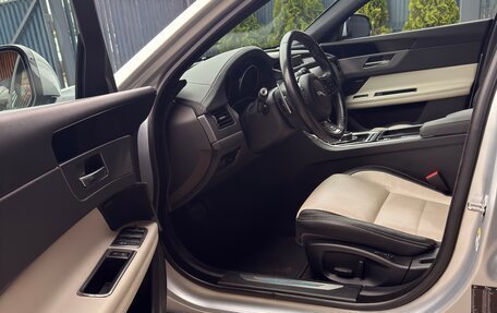 Jaguar XF II, 2016 год, 2 500 000 рублей, 15 фотография