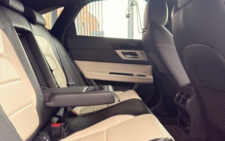 Jaguar XF II, 2016 год, 2 500 000 рублей, 9 фотография