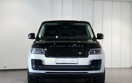 Land Rover Range Rover IV рестайлинг, 2020 год, 7 600 000 рублей, 3 фотография