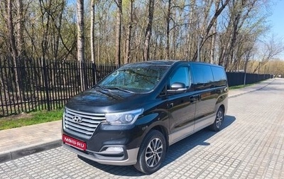 Hyundai Grand Starex Grand Starex I рестайлинг 2, 2020 год, 4 200 000 рублей, 1 фотография