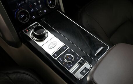 Land Rover Range Rover IV рестайлинг, 2020 год, 7 600 000 рублей, 20 фотография