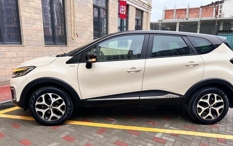 Renault Kaptur I рестайлинг, 2018 год, 4 500 000 рублей, 2 фотография