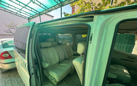 Nissan Elgrand III, 2004 год, 900 000 рублей, 4 фотография