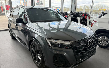 Audi Q7, 2025 год, 13 700 000 рублей, 3 фотография