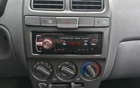 Hyundai Accent II, 2004 год, 380 000 рублей, 18 фотография