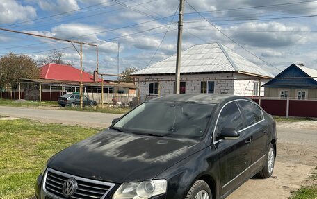 Volkswagen Passat B6, 2007 год, 450 000 рублей, 2 фотография