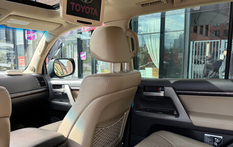 Toyota Land Cruiser 200, 2009 год, 3 450 000 рублей, 7 фотография