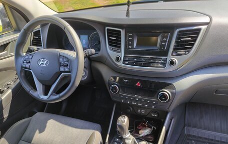 Hyundai Tucson III, 2016 год, 1 960 000 рублей, 8 фотография