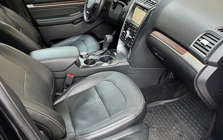 Ford Explorer VI, 2019 год, 3 495 000 рублей, 17 фотография