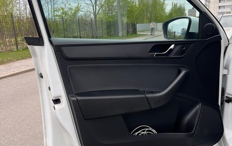 Skoda Rapid I, 2016 год, 1 000 000 рублей, 18 фотография