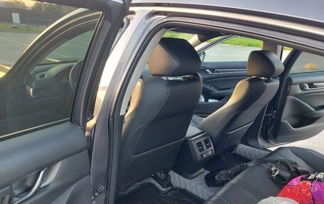 Honda Accord IX рестайлинг, 2021 год, 3 800 000 рублей, 8 фотография