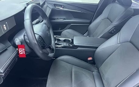 Toyota Camry, 2024 год, 3 043 000 рублей, 7 фотография