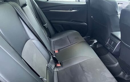 Toyota Camry, 2024 год, 3 043 000 рублей, 11 фотография