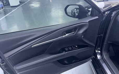Toyota Camry, 2024 год, 3 043 000 рублей, 10 фотография