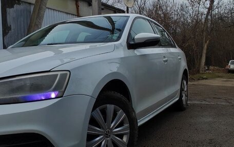 Volkswagen Jetta VI, 2016 год, 610 000 рублей, 2 фотография