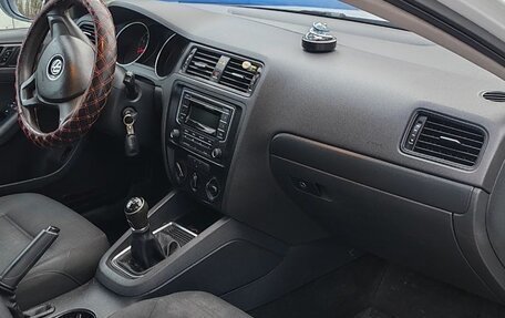 Volkswagen Jetta VI, 2016 год, 610 000 рублей, 14 фотография
